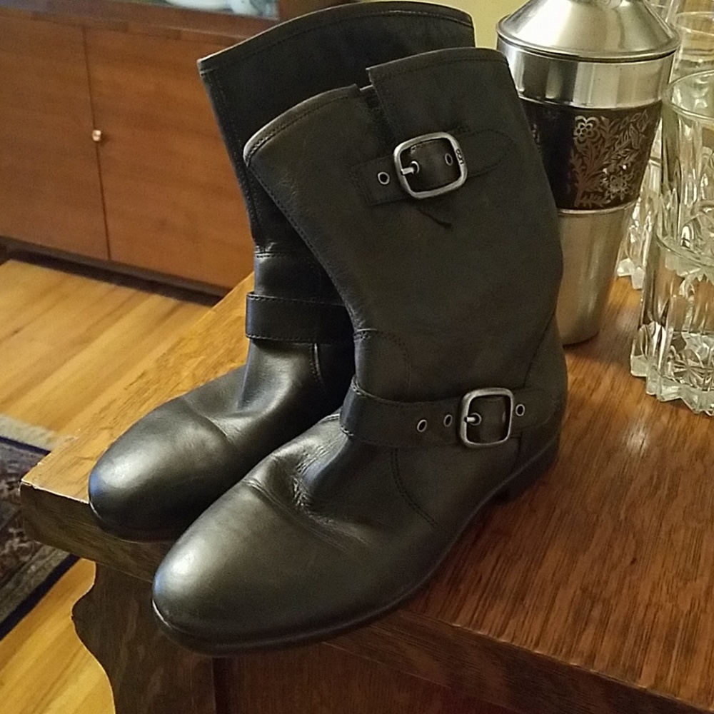 Ugh leather boots